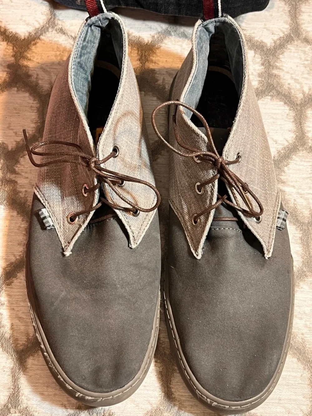 Ben Sherman Two-Tone Gray and Tan Chukka Boots 11.5